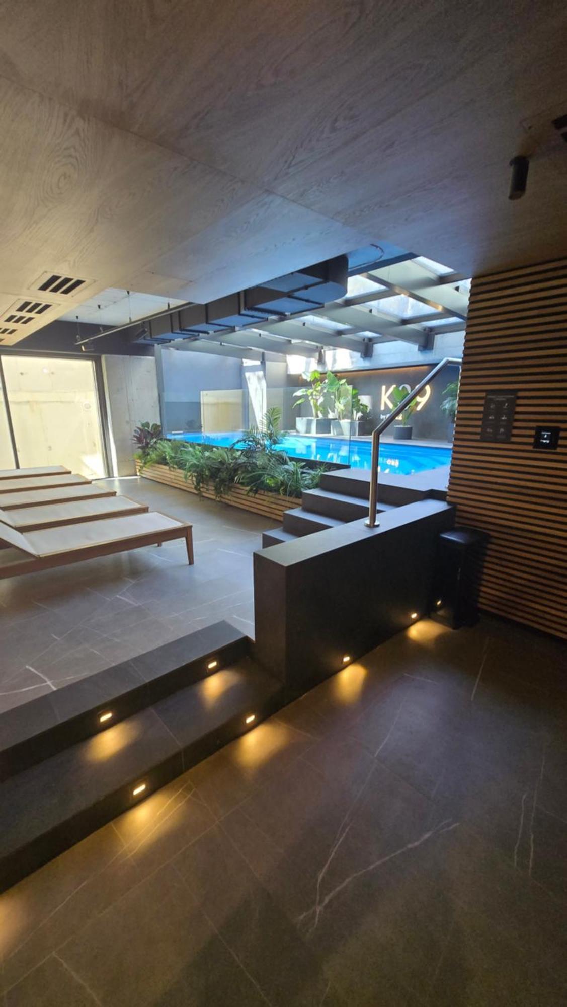 Luxury Spa City Center Apartments, Pool & Sauna & Gym & Self Check In 24 H & Free Parking クラクフ エクステリア 写真